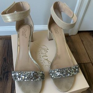 Jewel Badgley Mischka Fabriana